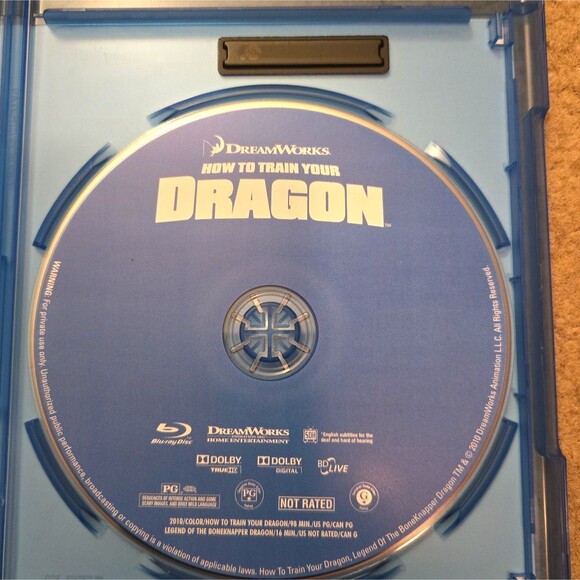 How to Train Your Dragon Blu-ray + DVD – DreamWorks Family Adventure - Picture 4 of 4